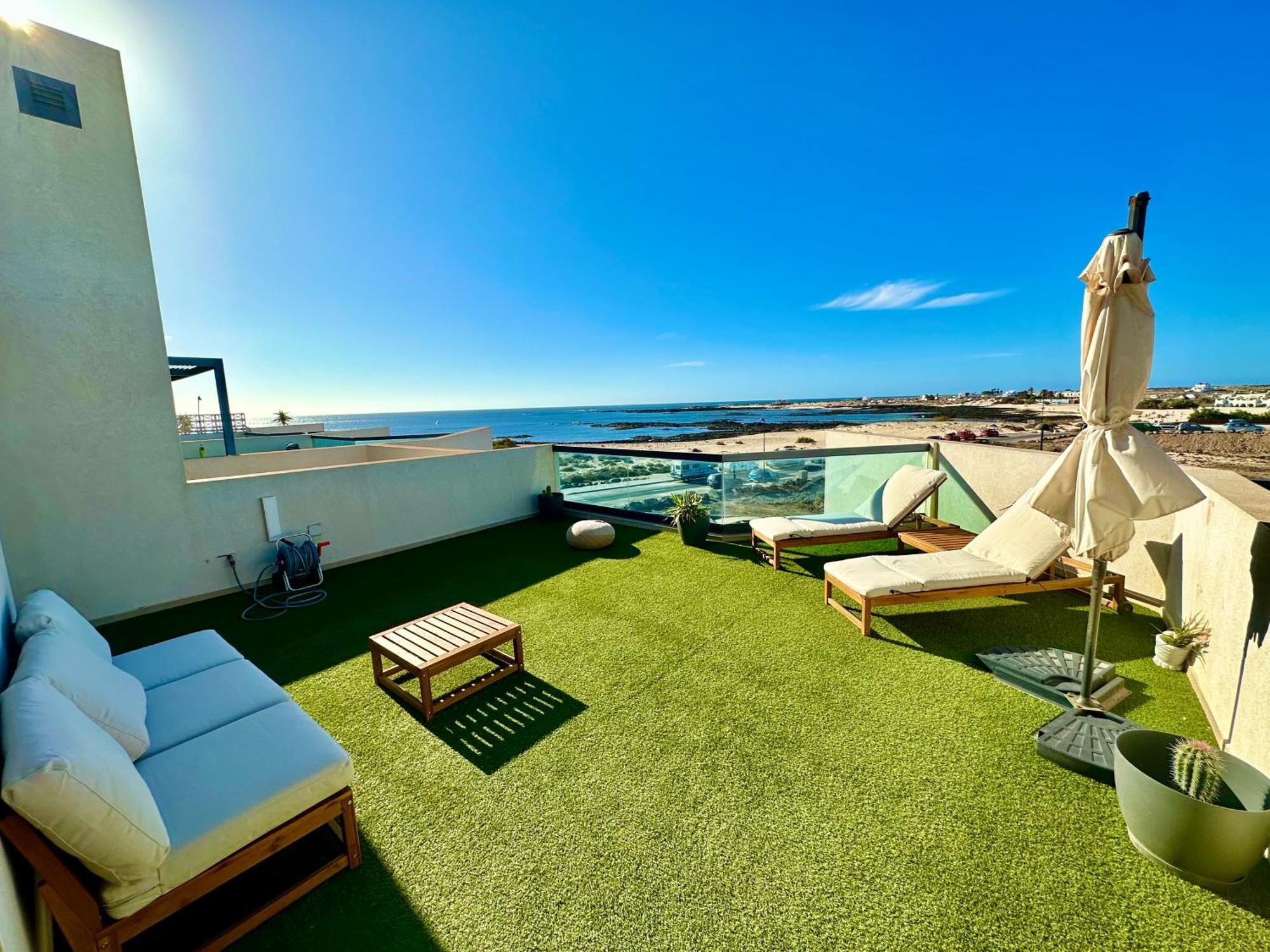 Bruno Con Vistas Al Mar, Primera Linea De Playa Apartment *